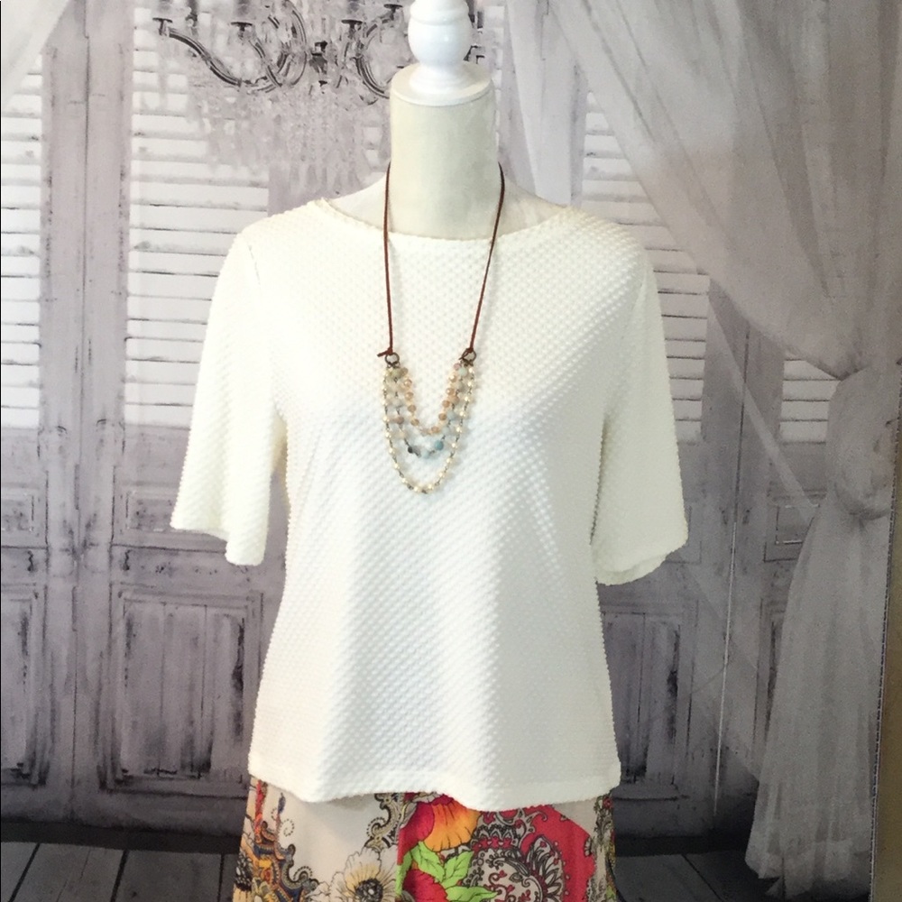 Chicos Cream White Textured Crop Top NWOT